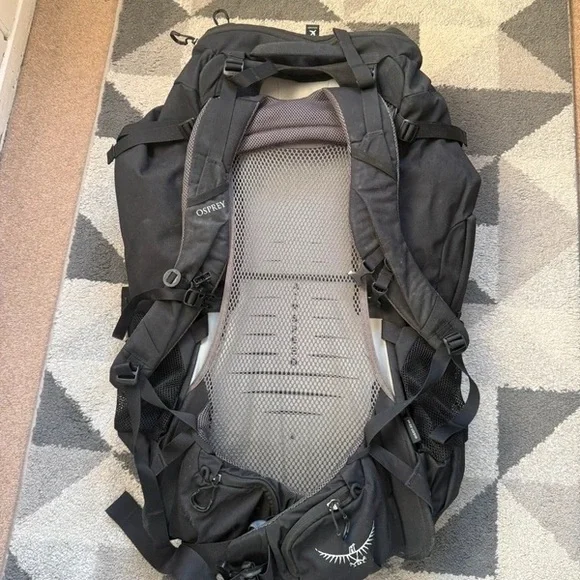 OSPREY Farpoint Trek 75 Travel Backpack - Black